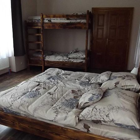 Hotel Oereg Diofa Vendeghaz Abaújszántó Zimmer foto